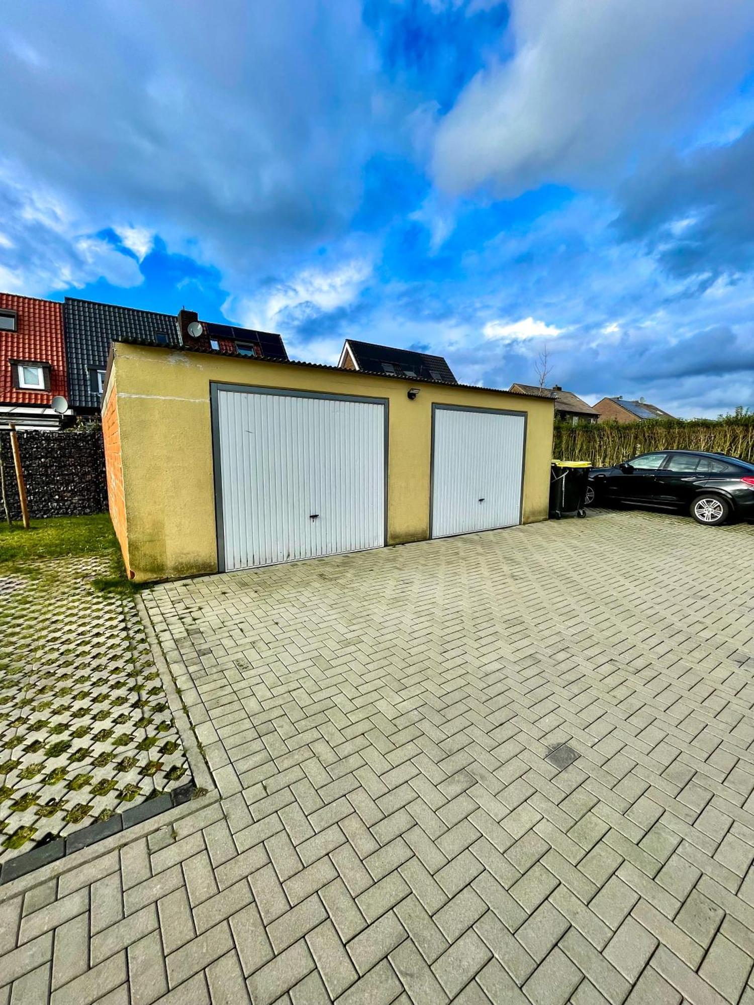 Ahaus: Stadtoase Mit Terrasse & Privater Garage Dış mekan fotoğraf